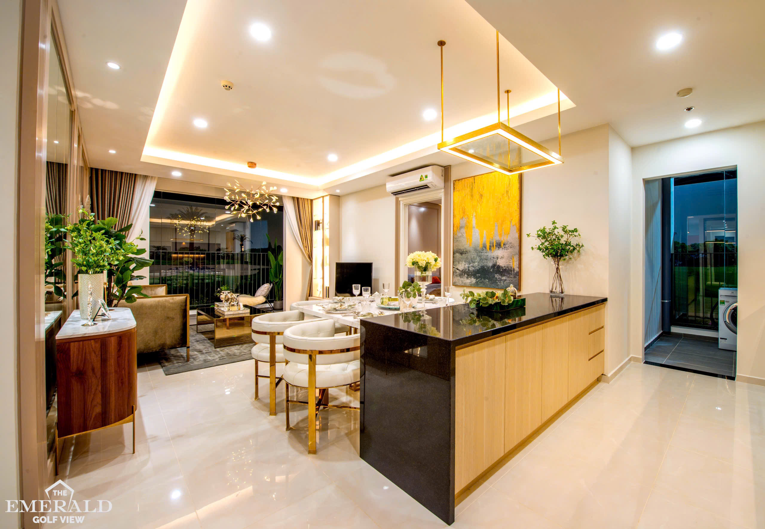 The Emerald Golf View